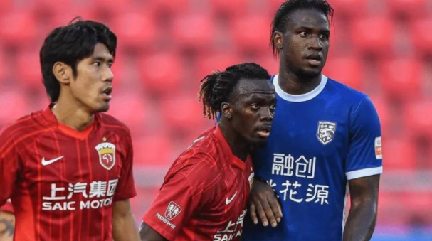 包含关键时刻德甲传出新动向；武汉三镇强势反弹；管理层表态：目标明确；心理建设被强调的词条