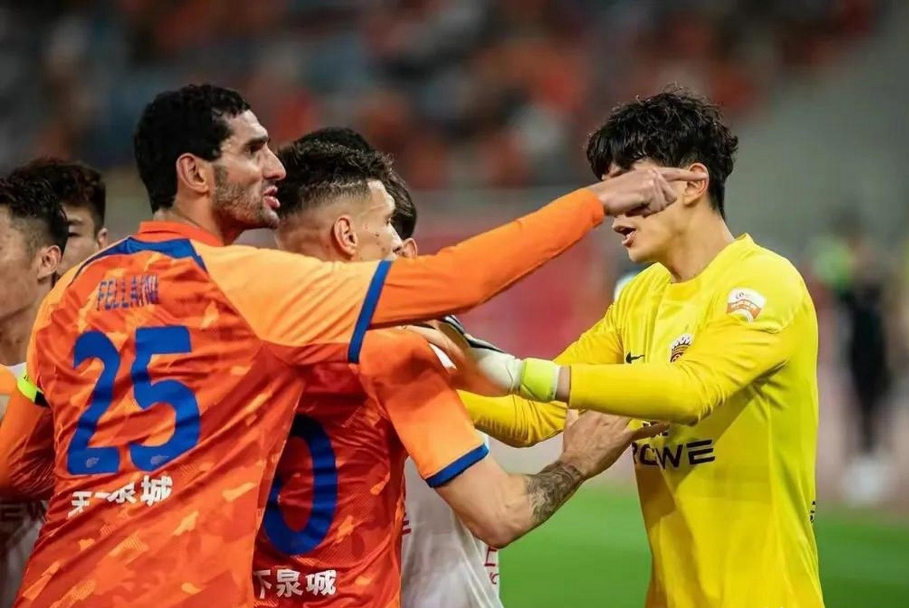 九博官网 -中超关键时刻走向成谜，摩纳哥伤情更新，媒体盛赞，阵容厚度经受考验(ねぇしよ前编角色设定)