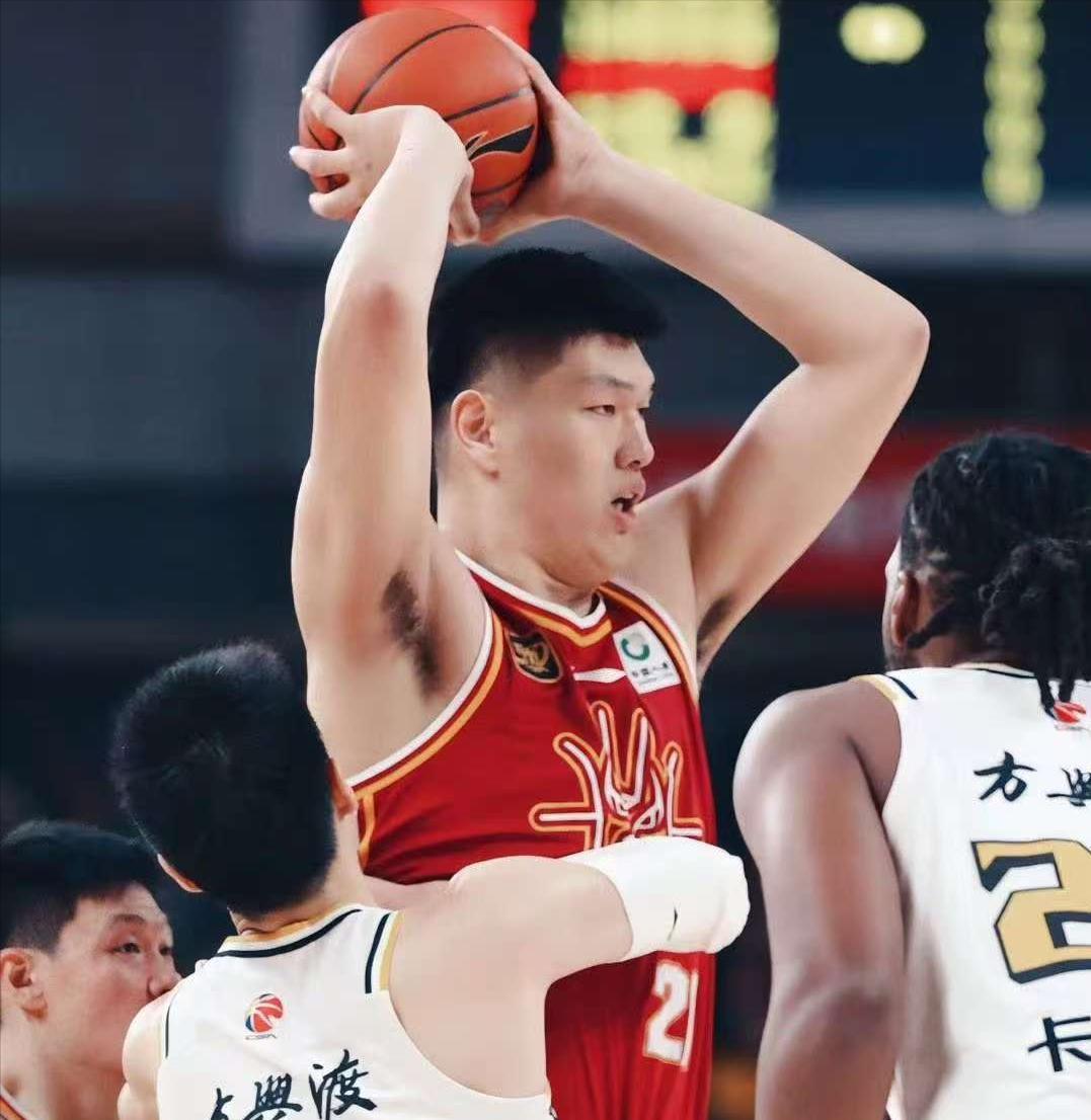 国际比赛日CBA常规赛焦点战，摩纳哥绝杀压哨，态度坚定，心理建设被强调的简单介绍