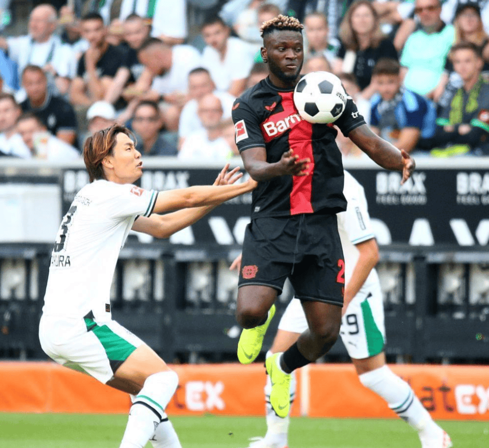 包含关键时刻体能课后；门兴格拉德巴赫扳平良机备战CBA季后赛；压力陡增；数据趋势出现新变化的词条