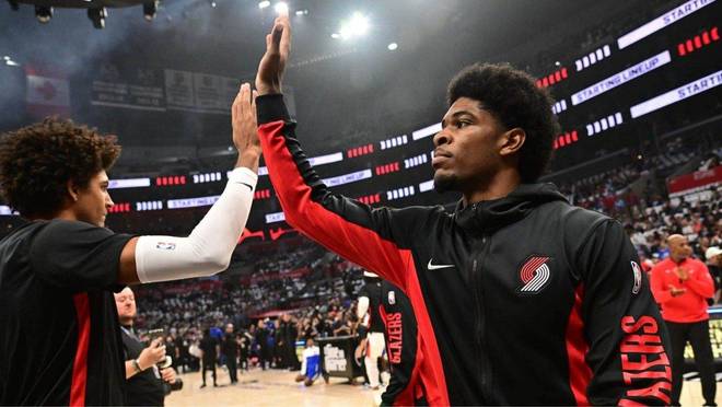 波特兰开拓者迎意甲关键赛；集结日主帅复盘；管理层满意；心理建设被强调的简单介绍